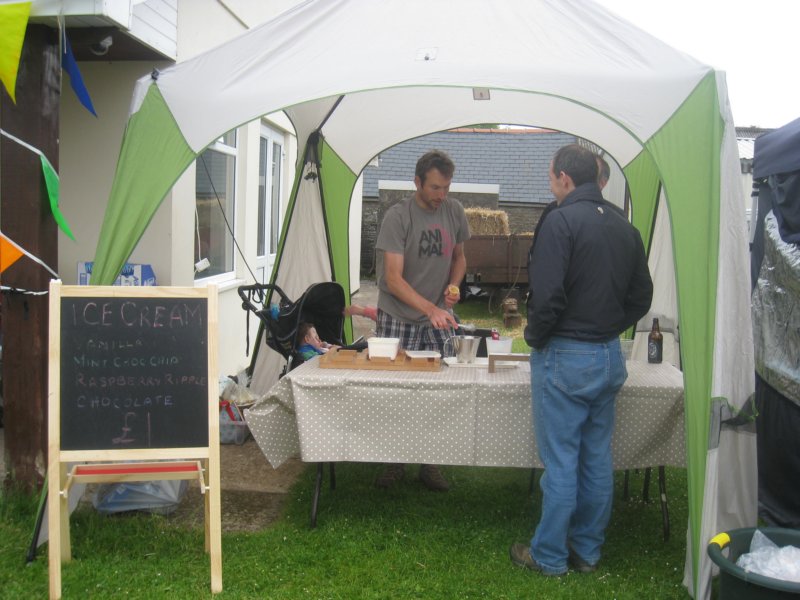 shirenewtonfete201542.jpg